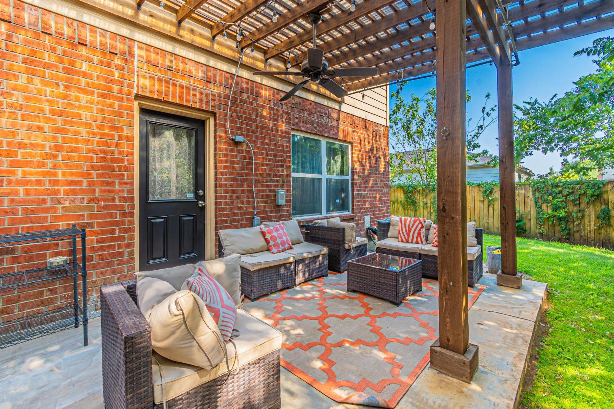 Luxury 5Br Dallas Retreat With Business Amenities - Perfect For Business Travelers, Families & Groups Eksteriør billede